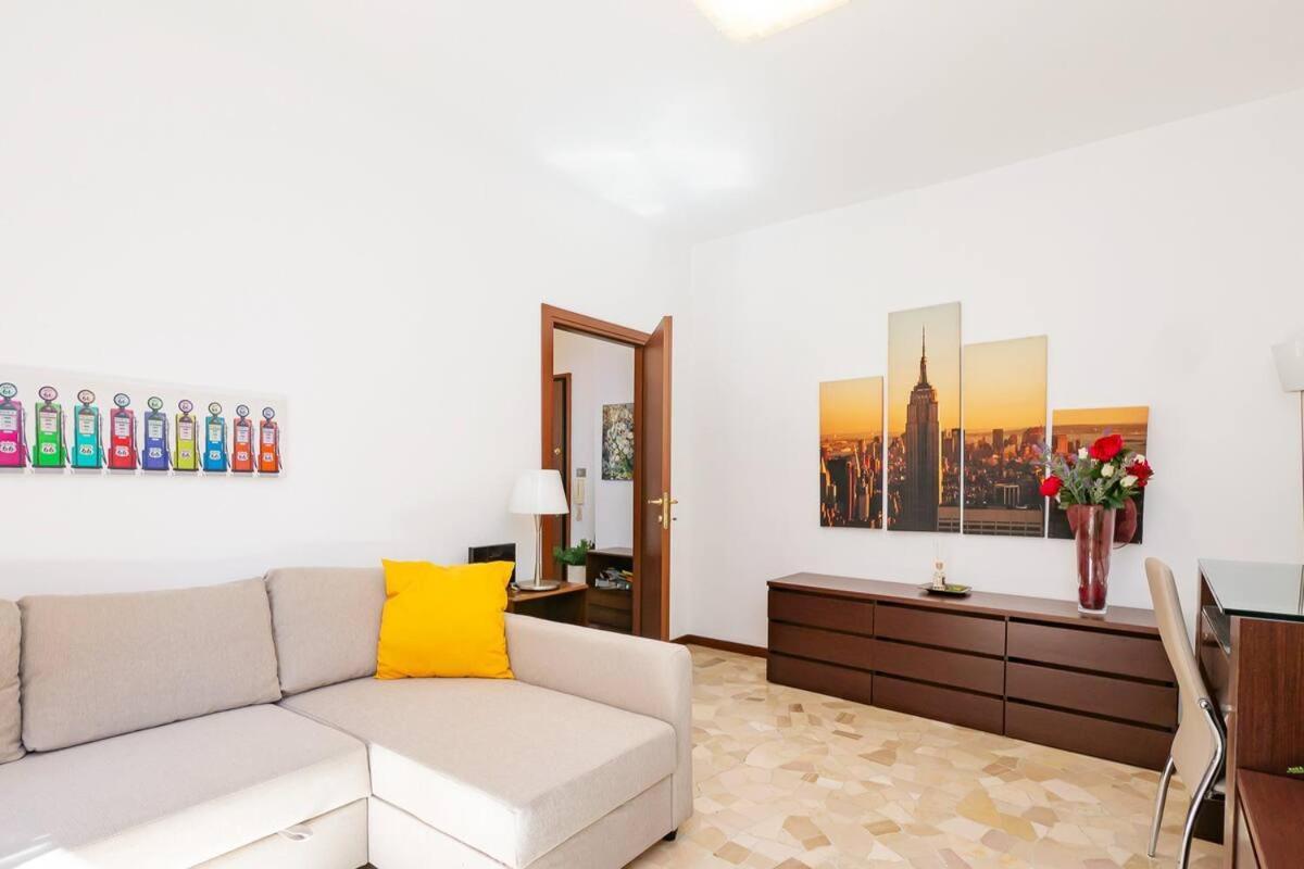 Ihost Apartment - Veneziano 8 Milán Exteriér fotografie