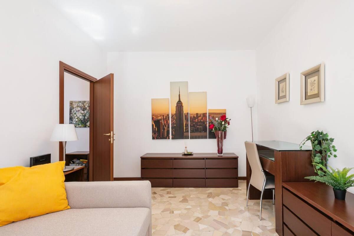 Ihost Apartment - Veneziano 8 Milán Exteriér fotografie
